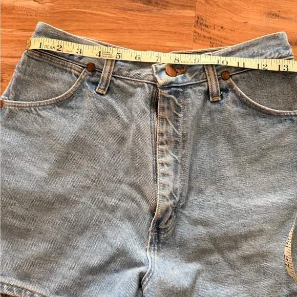 Wrangler Light Blue Jean Shorts - Picture 4 of 5